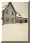 Unknown farm in Canada.jpg (81136 bytes)